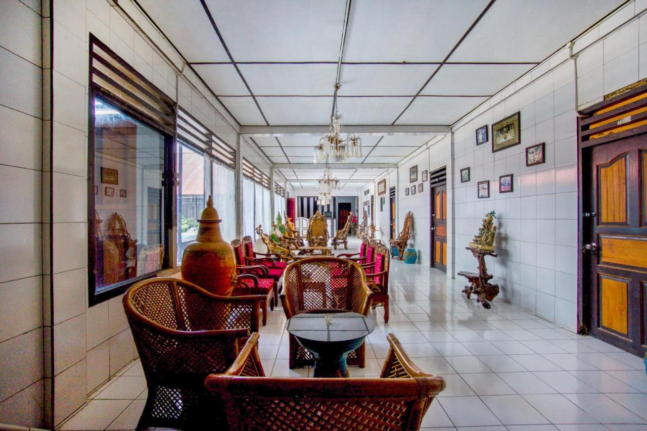 Oyo 2960 Wisma Bara Pagar Alam Pagaralam Exterior foto